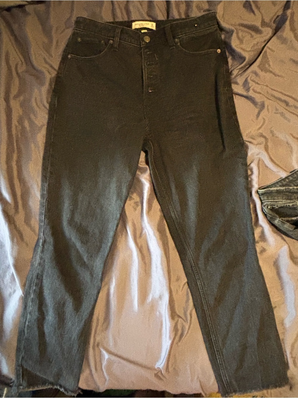 Abercrombie & Fitch Curve Love Black High-Rise straight Jeans
